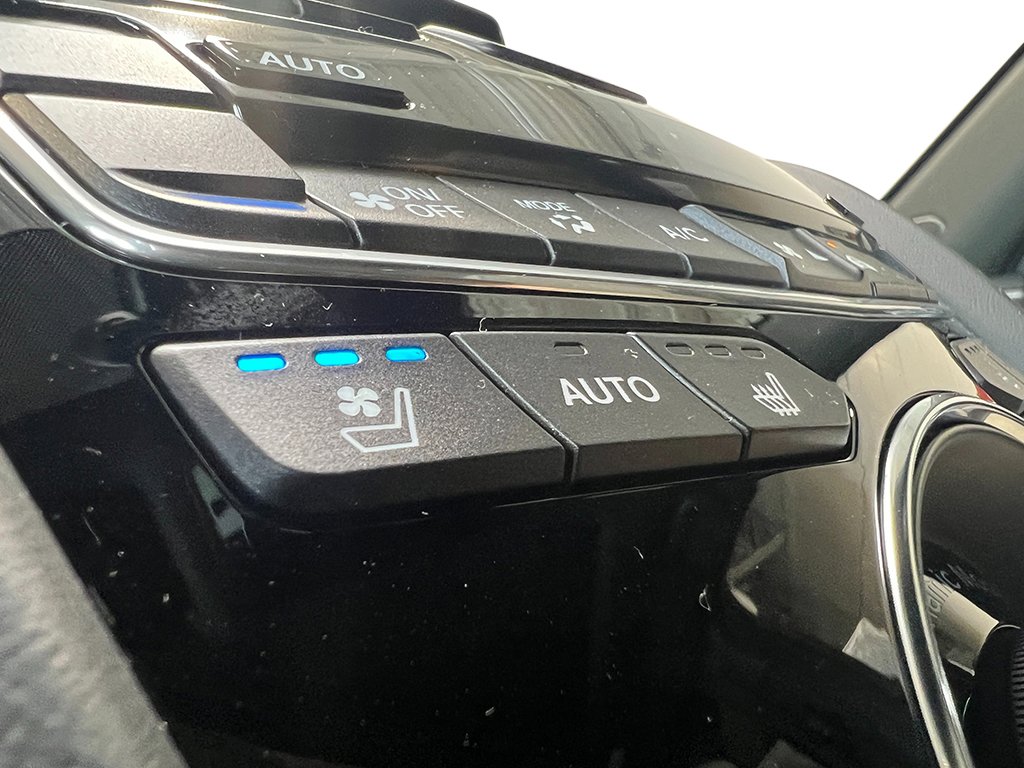 2025 Acura RDX A-Spec Advance photo 21