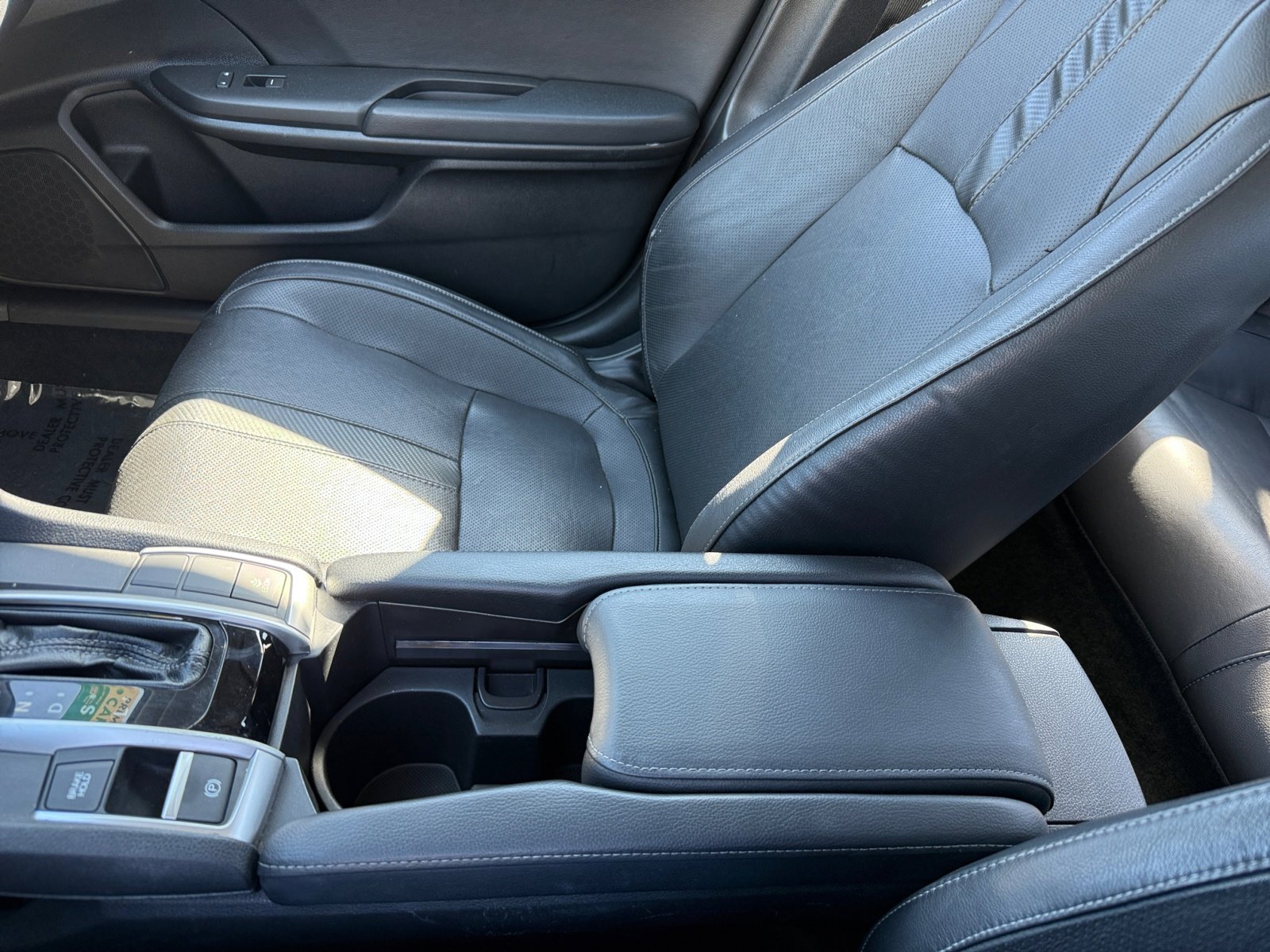 2018 Honda Civic EX-L photo 14