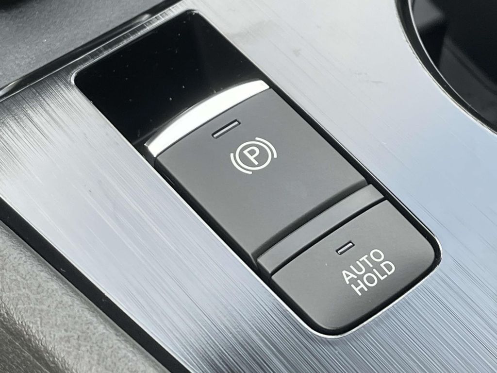2026 Nissan Rogue SV photo 26