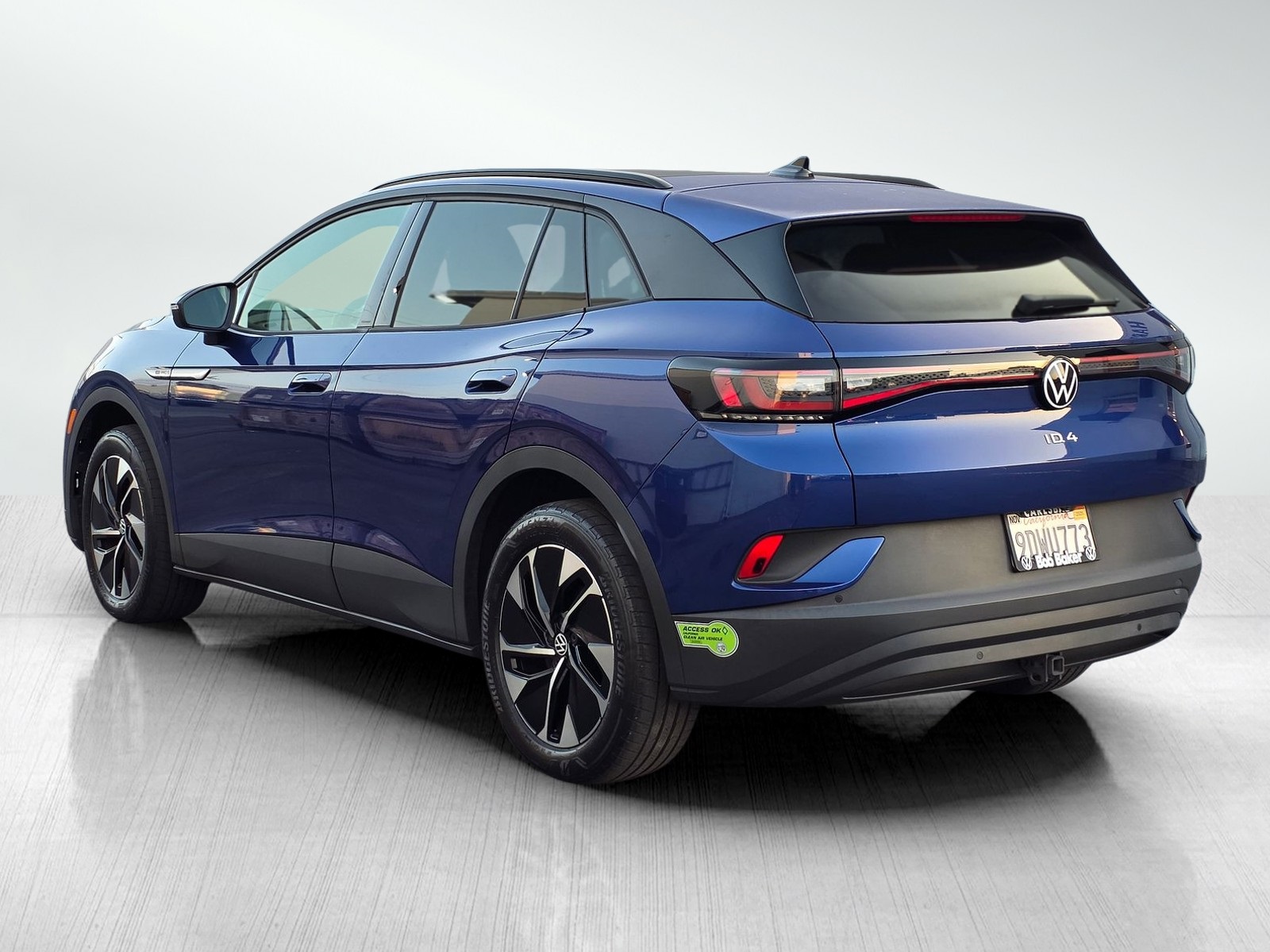 2022 Volkswagen ID.4 Pro S photo 5