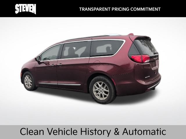 2020 Chrysler Pacifica Touring L photo 3