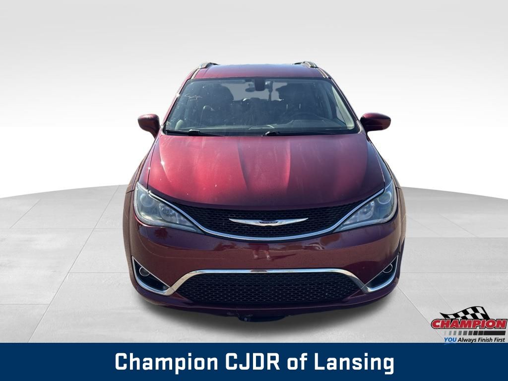 2018 Chrysler Pacifica Touring Plus photo 12