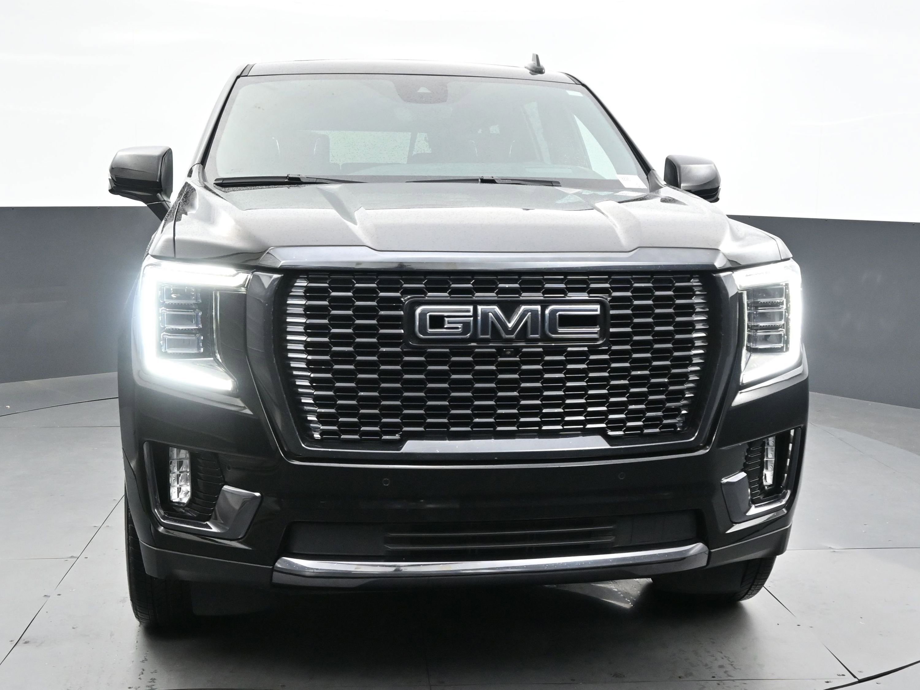 2024 Gmc Yukon XL Denali Ultimate photo 2