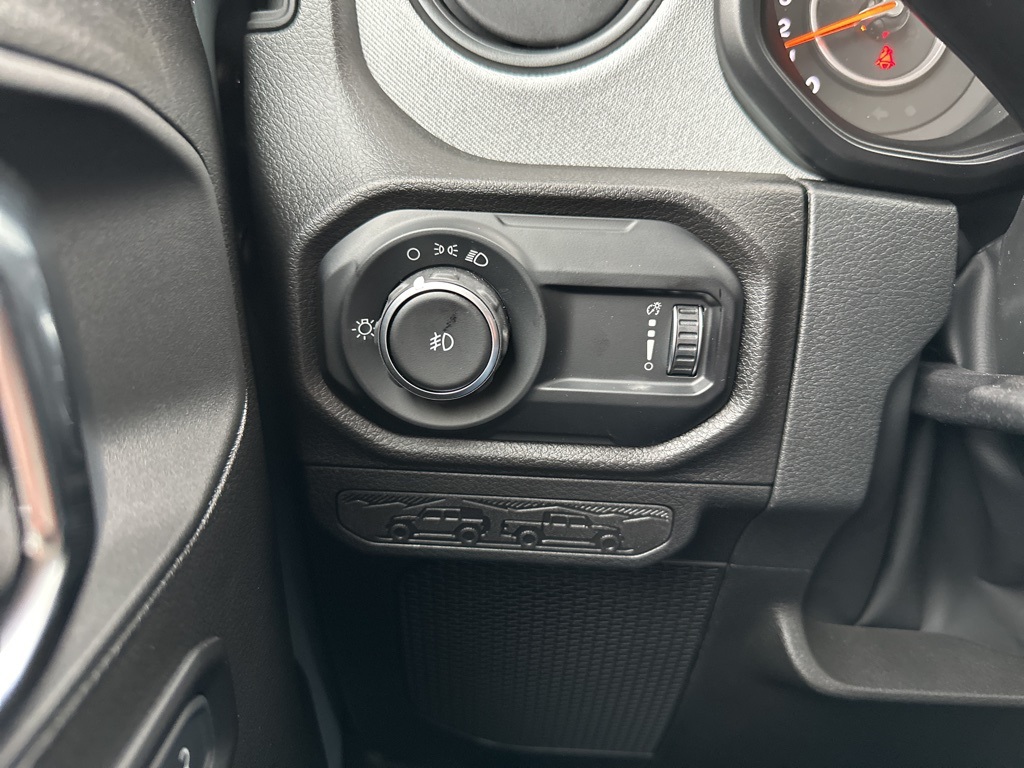 2025 Jeep Wrangler Sport photo 17