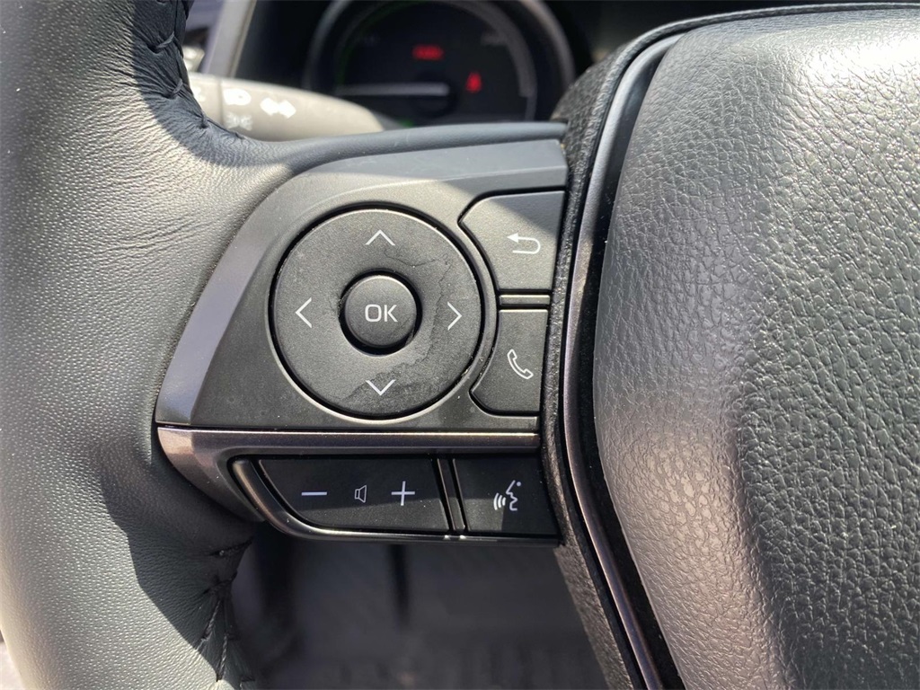 2024 Toyota Camry Hybrid SE photo 24