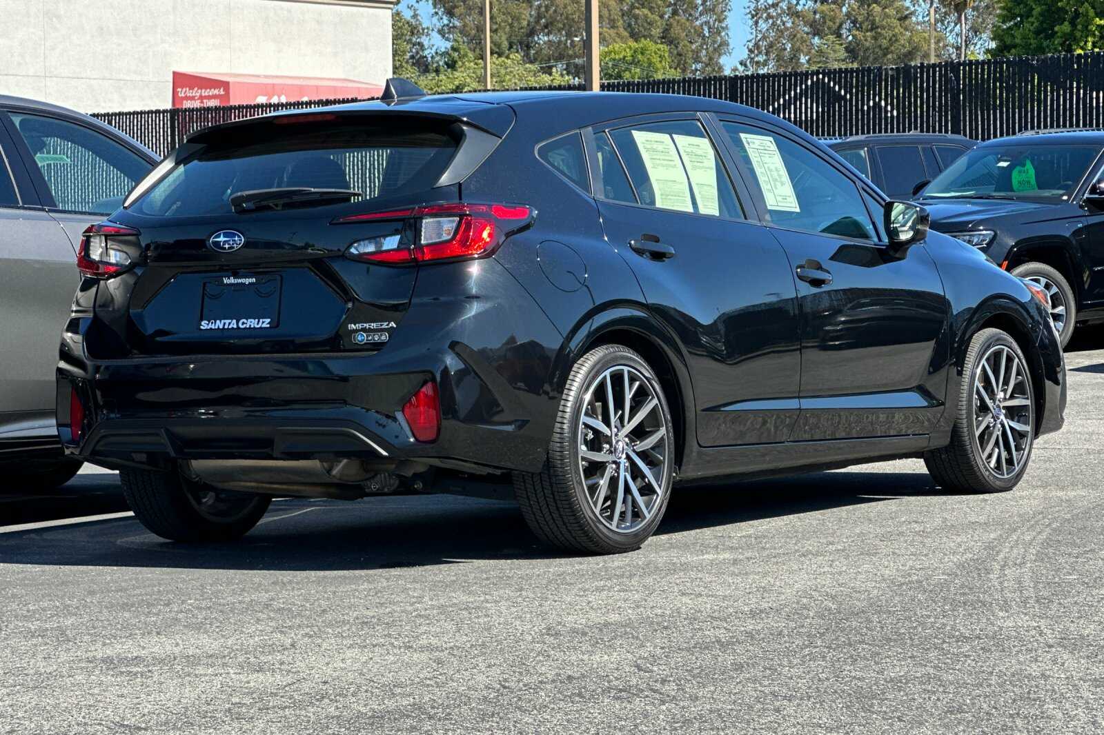 2024 Subaru Impreza Sport photo 3