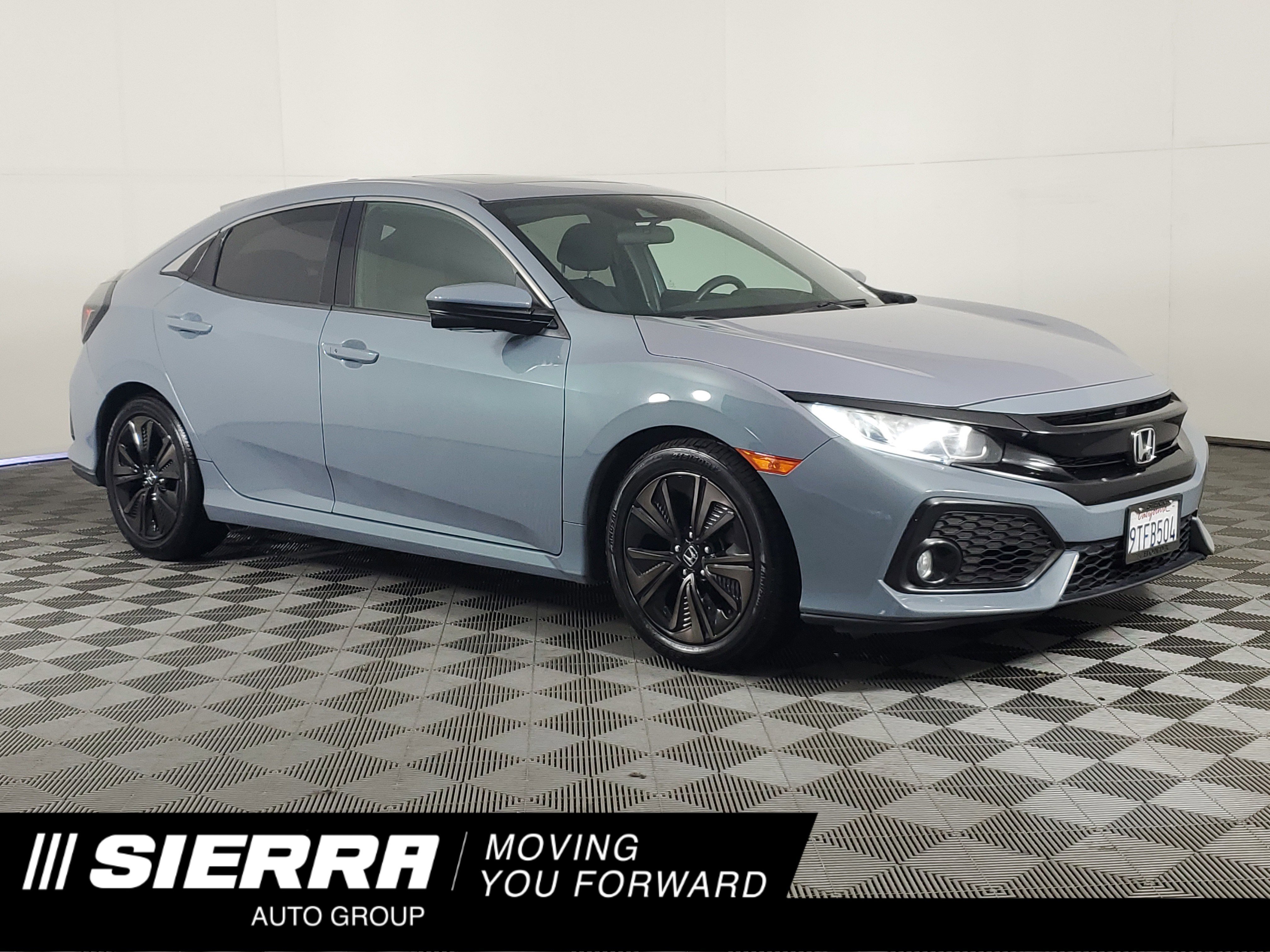 2019 Honda Civic Hatchback EX's photo