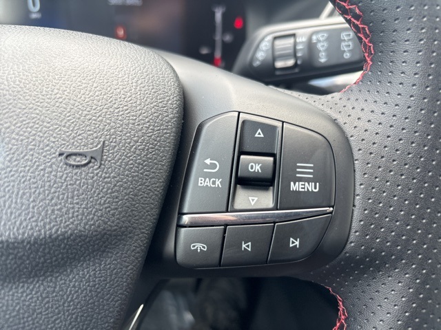 2025 Ford Escape ST-Line Select photo 18