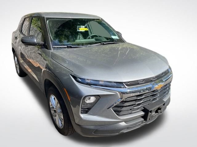 2025 Chevrolet Trailblazer LS's photo