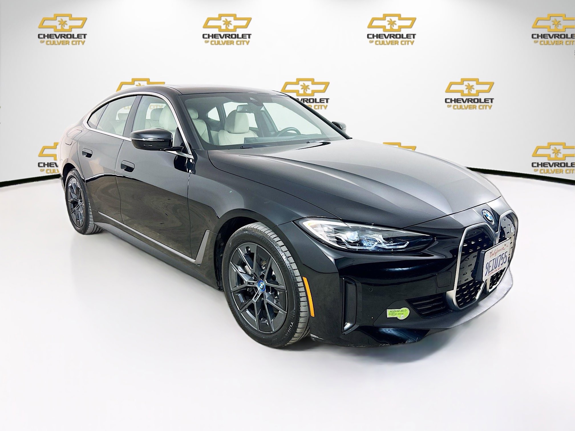 2023 BMW i4 40