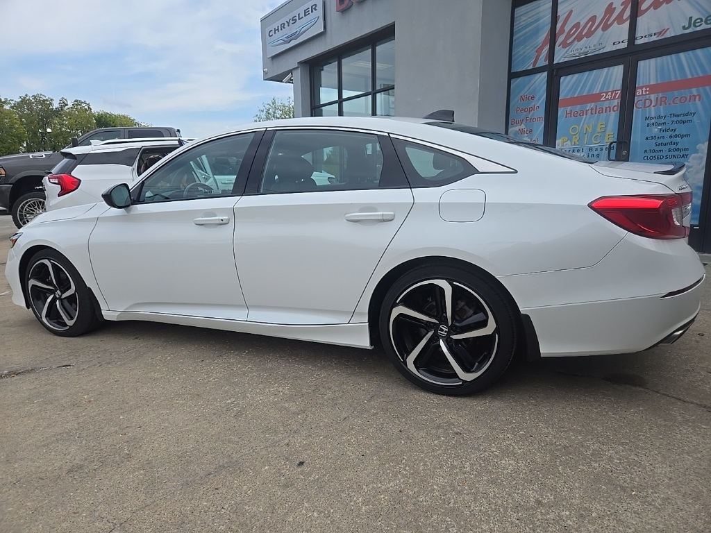2021 Honda Accord Sport photo 6