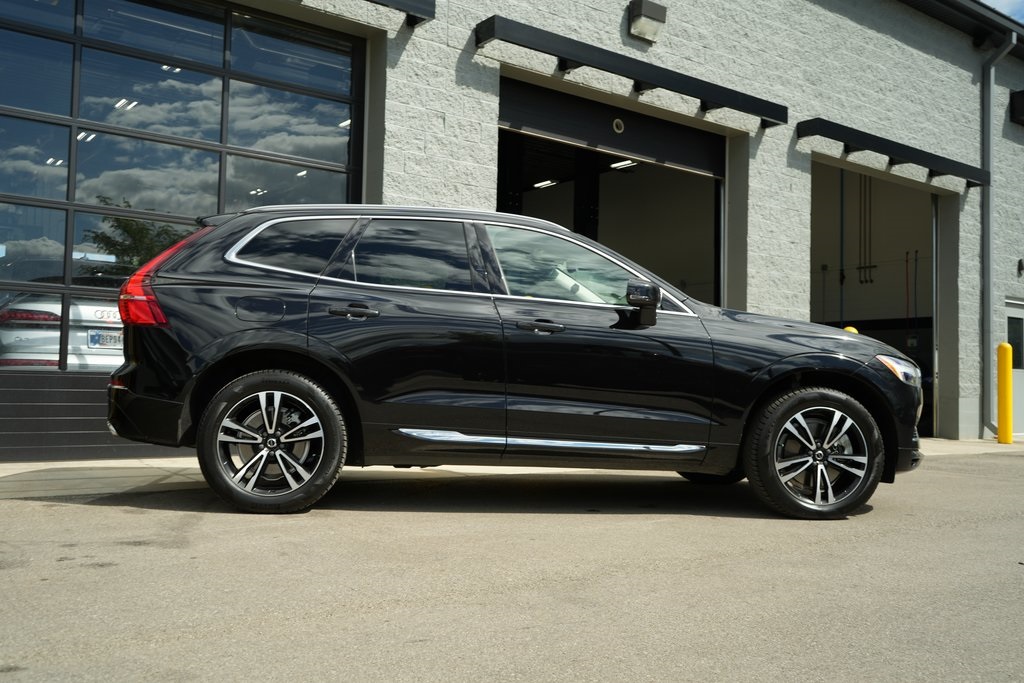 2021 Volvo XC60 Recharge Hybrid T8 Inscription Expression photo 5