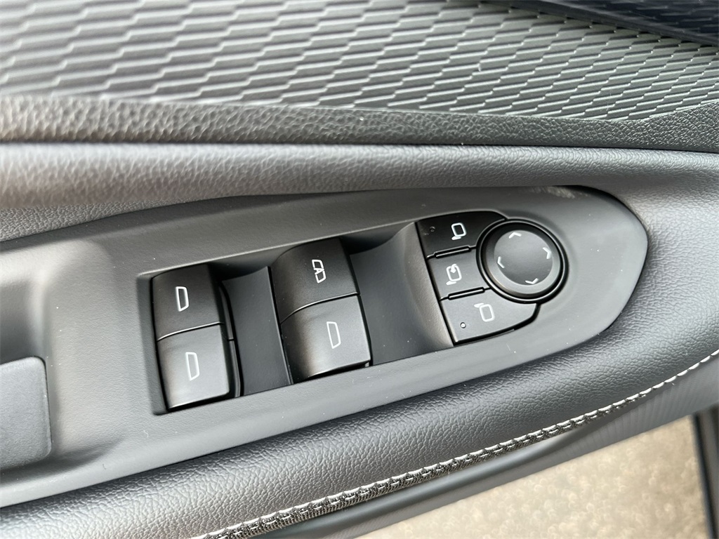 2025 Chevrolet Blazer EV photo 21