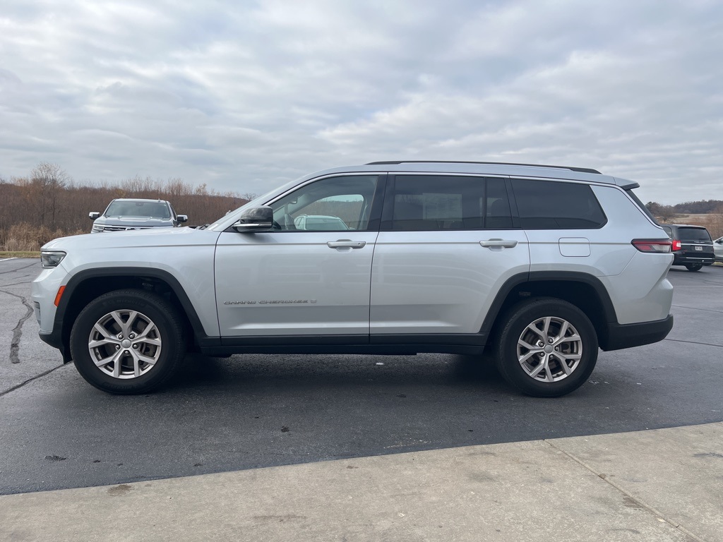 2022 Jeep Grand Cherokee Limited photo 4