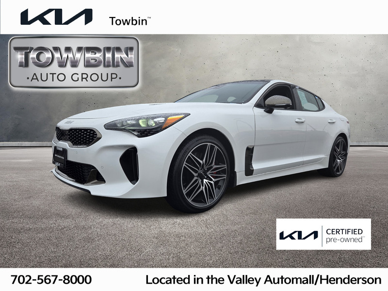 2023 Kia Stinger GT2's photo