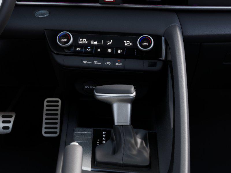 2025 Hyundai Elantra SEL Sport photo 16