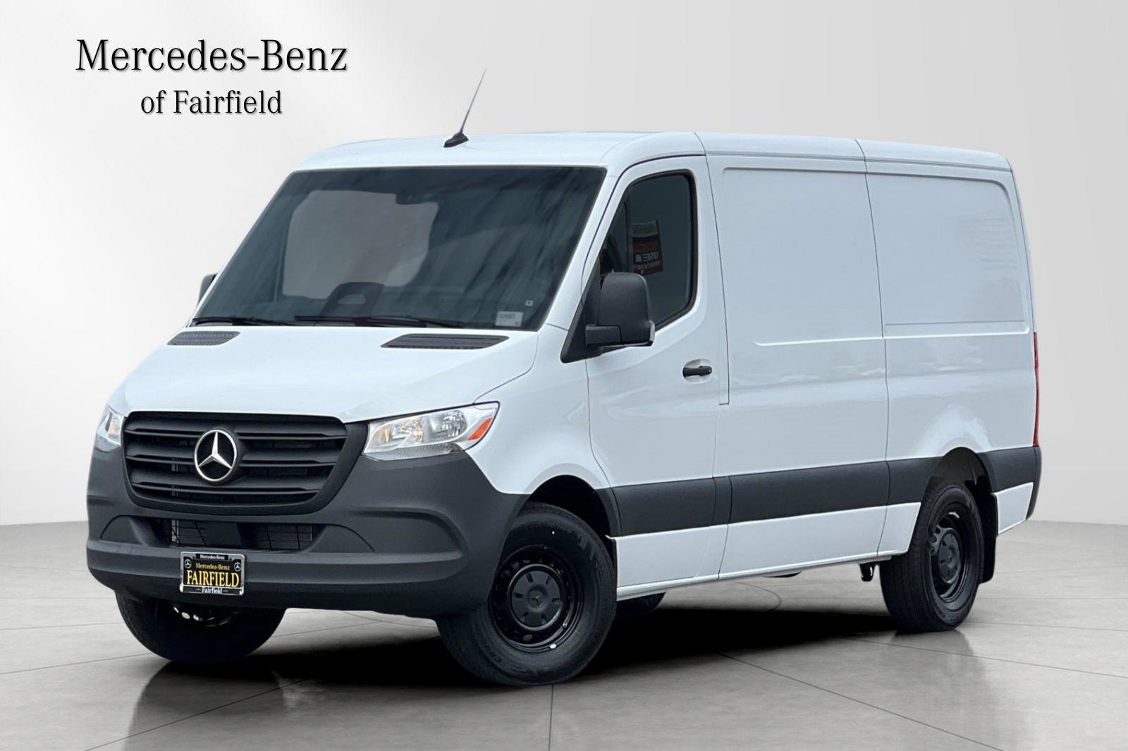 2026 Mercedes-Benz Sprinter Cargo Van Base's photo