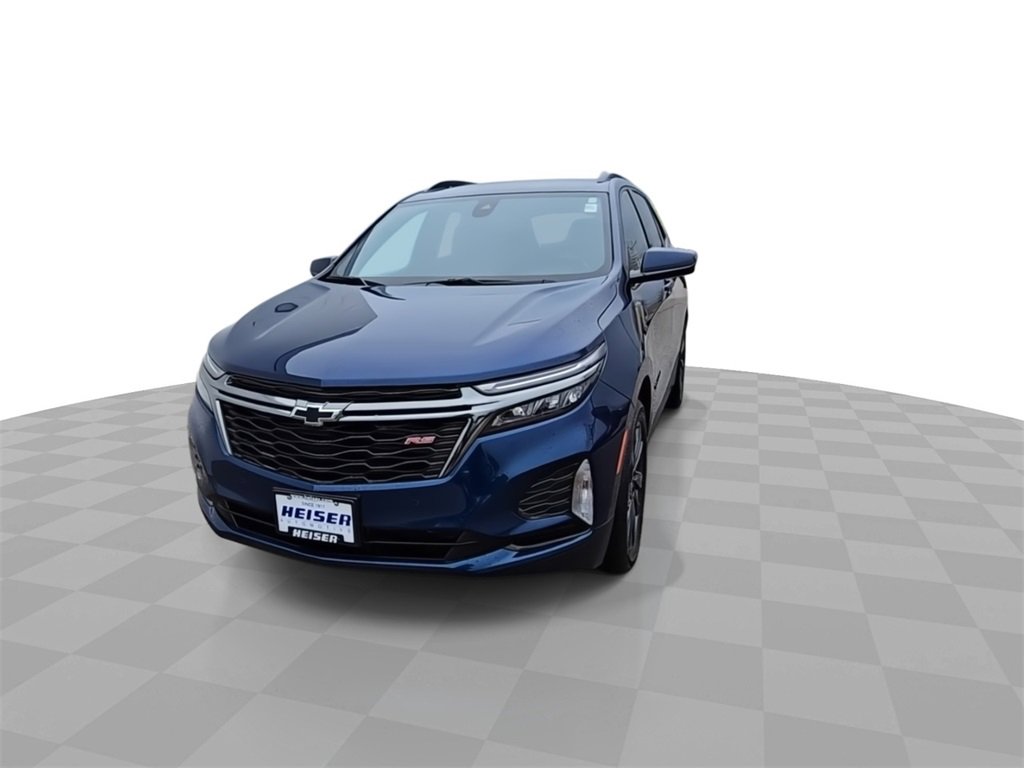 2022 Chevrolet Equinox LT photo 3