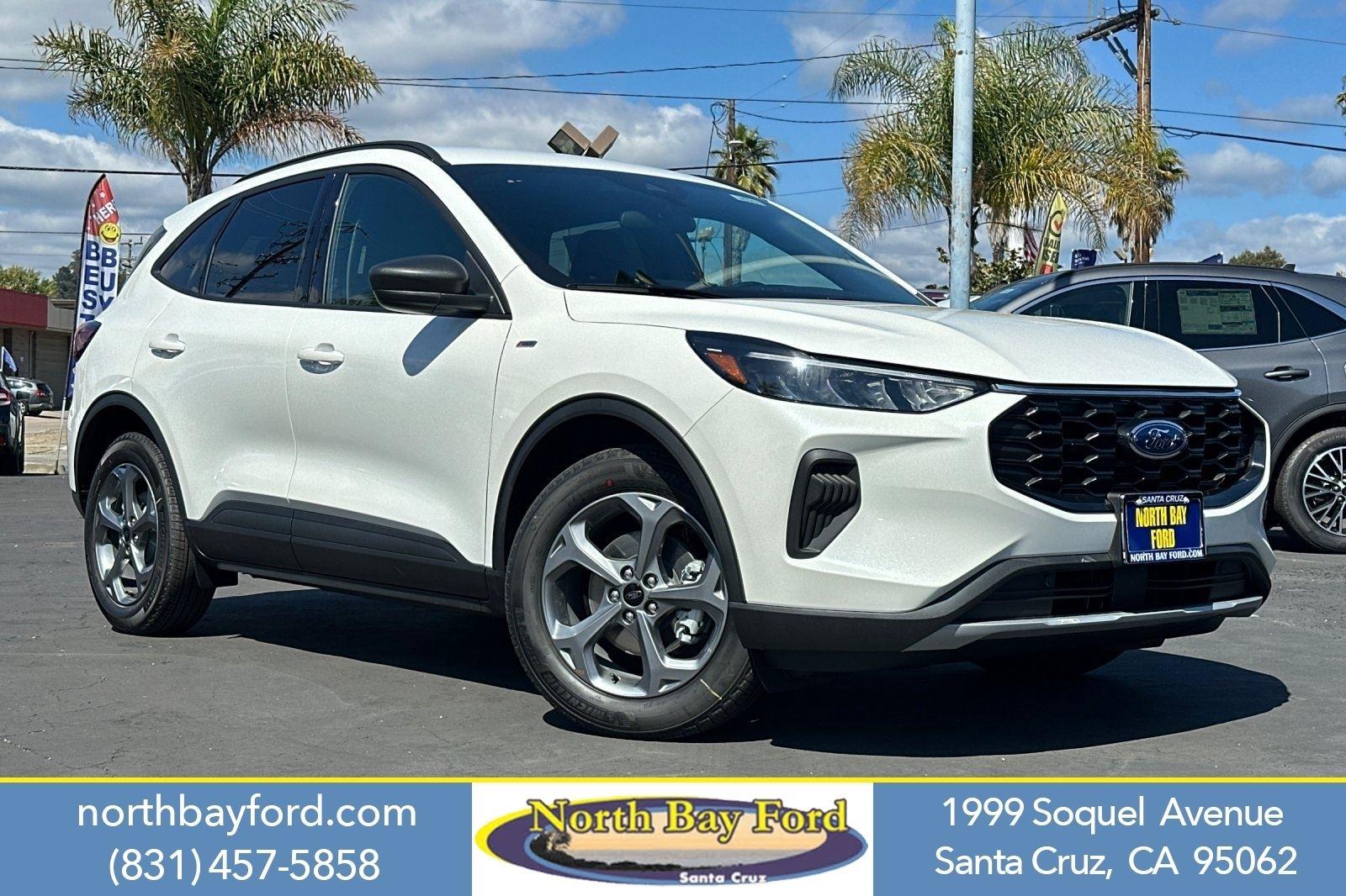 2025 Ford Escape ST-Line's photo