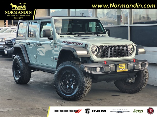 2024 Jeep Wrangler 4-Door Rubicon's photo