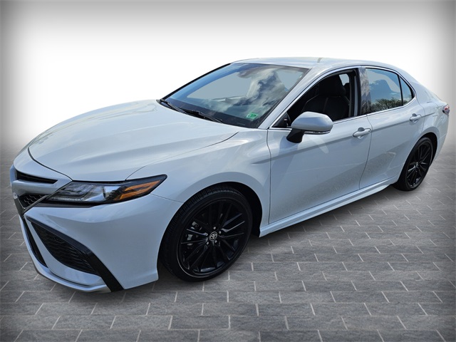 2023 Toyota Camry XSE photo 3
