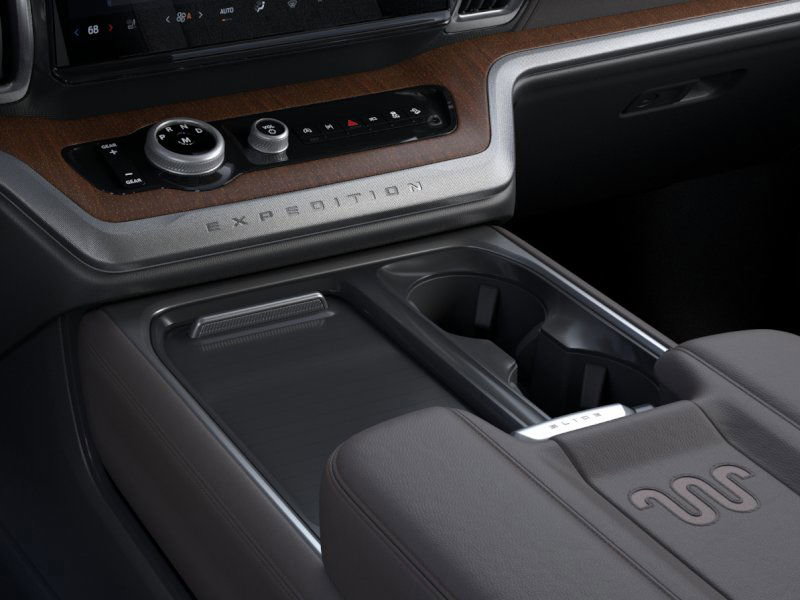 2025 Ford Expedition MAX King Ranch photo 9