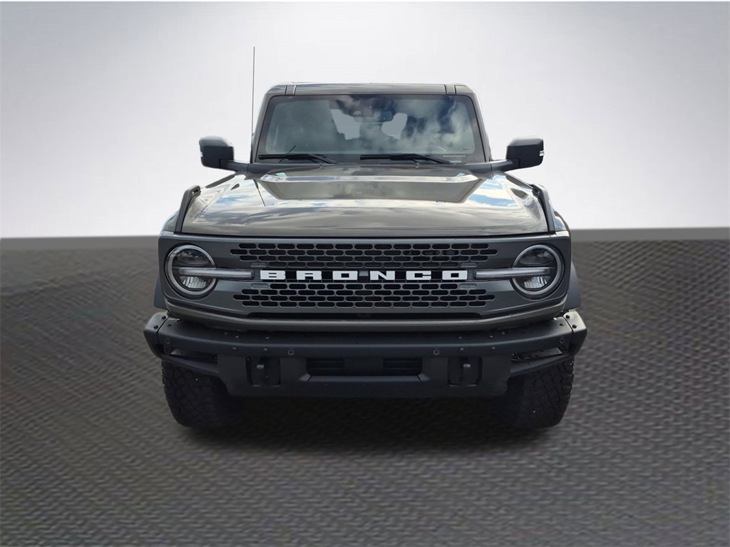 2025 Ford Bronco Badlands photo 3
