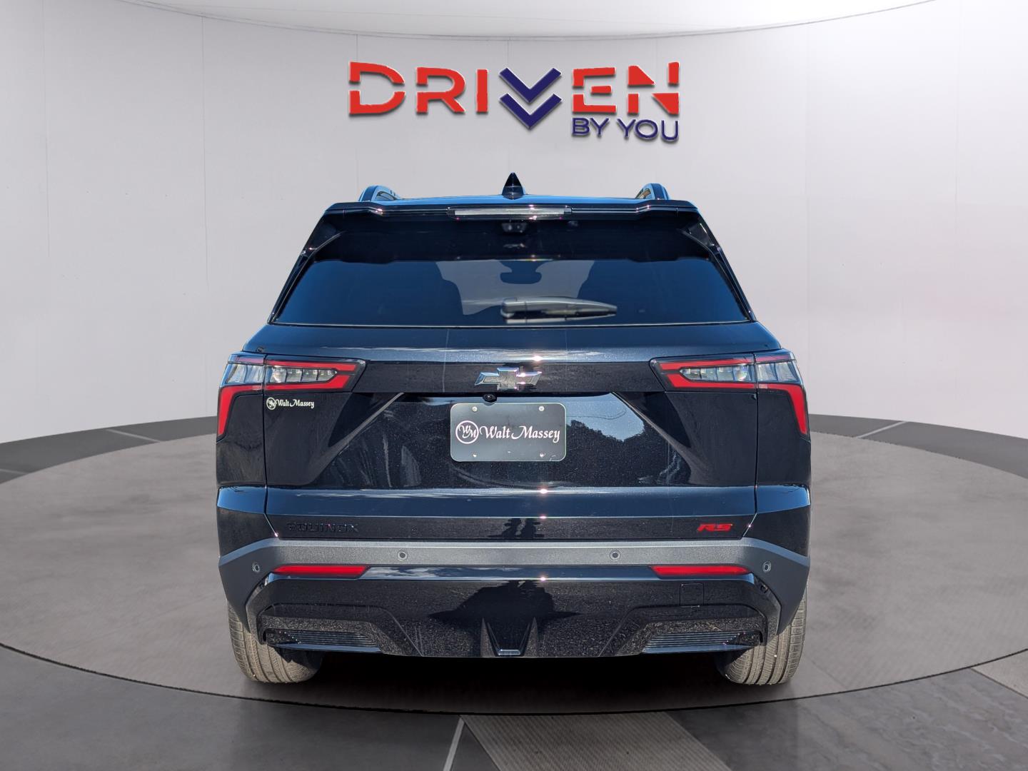 2026 Chevrolet Equinox RS photo 2