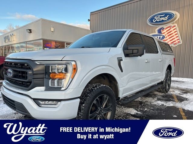 2021 Ford F-150 XLT's photo