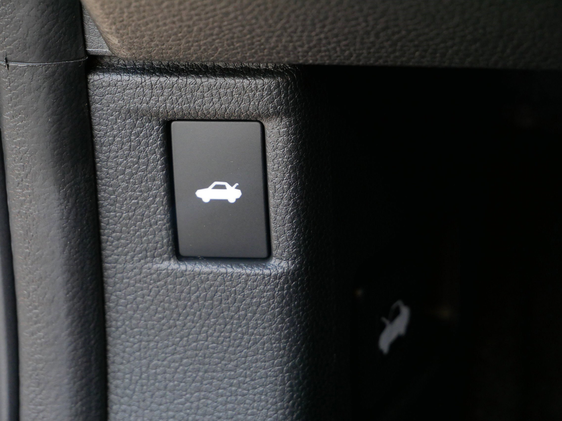 2025 Honda Accord LX photo 22