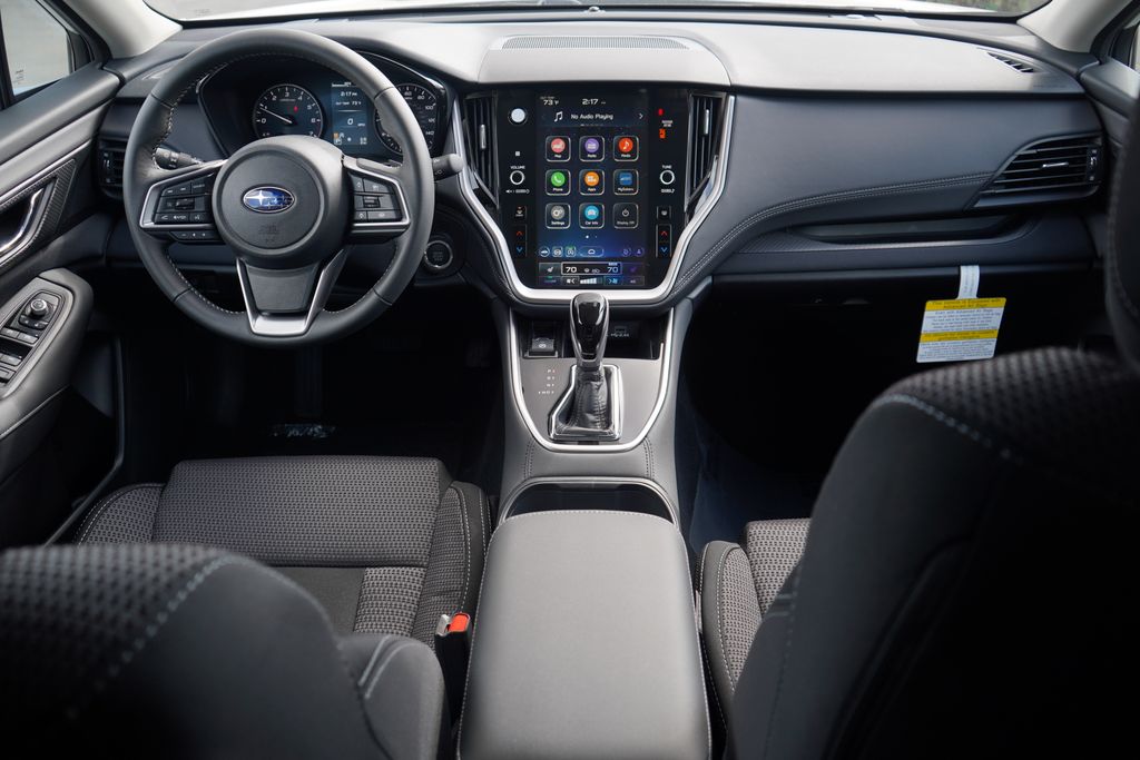 2025 Subaru Outback Premium photo 4