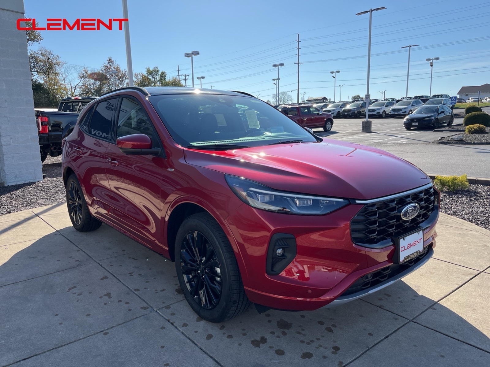 2025 Ford Escape ST-Line Elite Hybrid photo 3