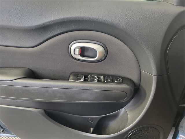2017 Kia Soul Plus photo 7