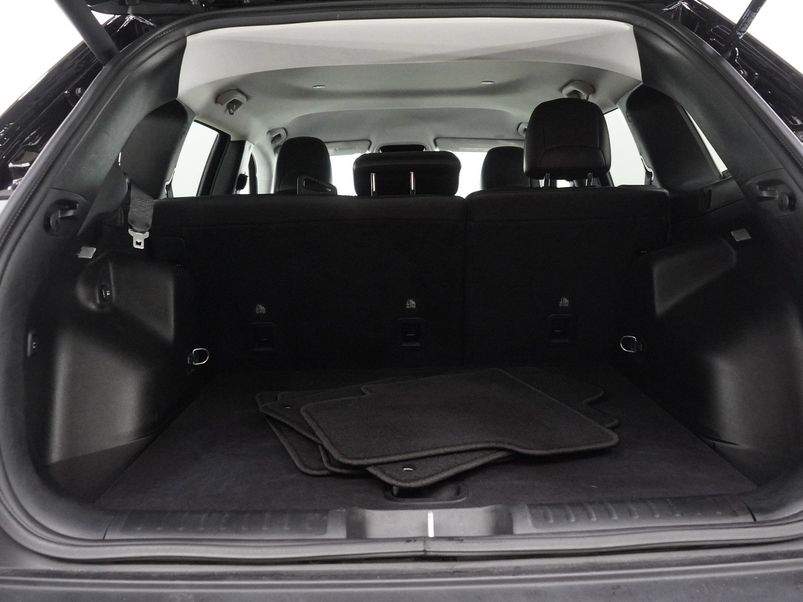 2021 Jeep Cherokee Altitude Latitude Lux photo 13