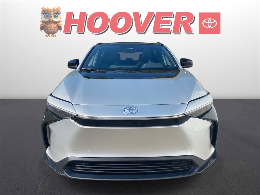2024 Toyota bZ4X XLE photo 6