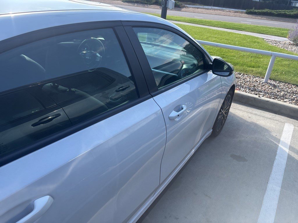 2023 Kia Forte GT-Line photo 4