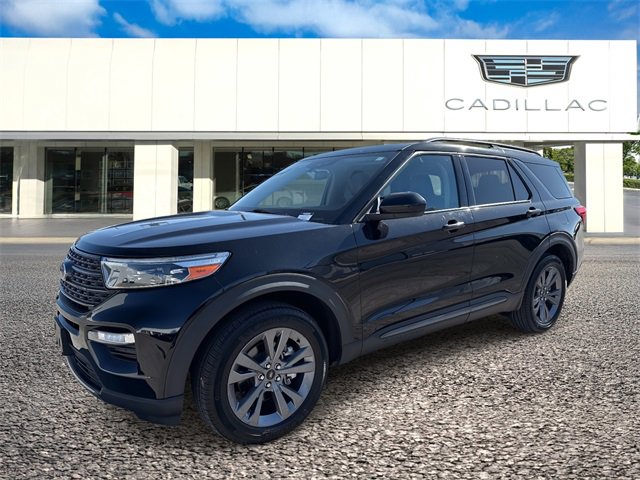 2022 Ford Explorer XLT's photo
