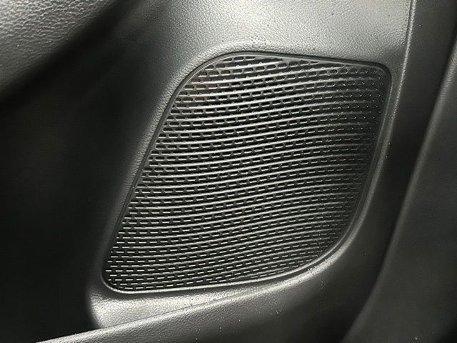2026 Chrysler Pacifica photo 18