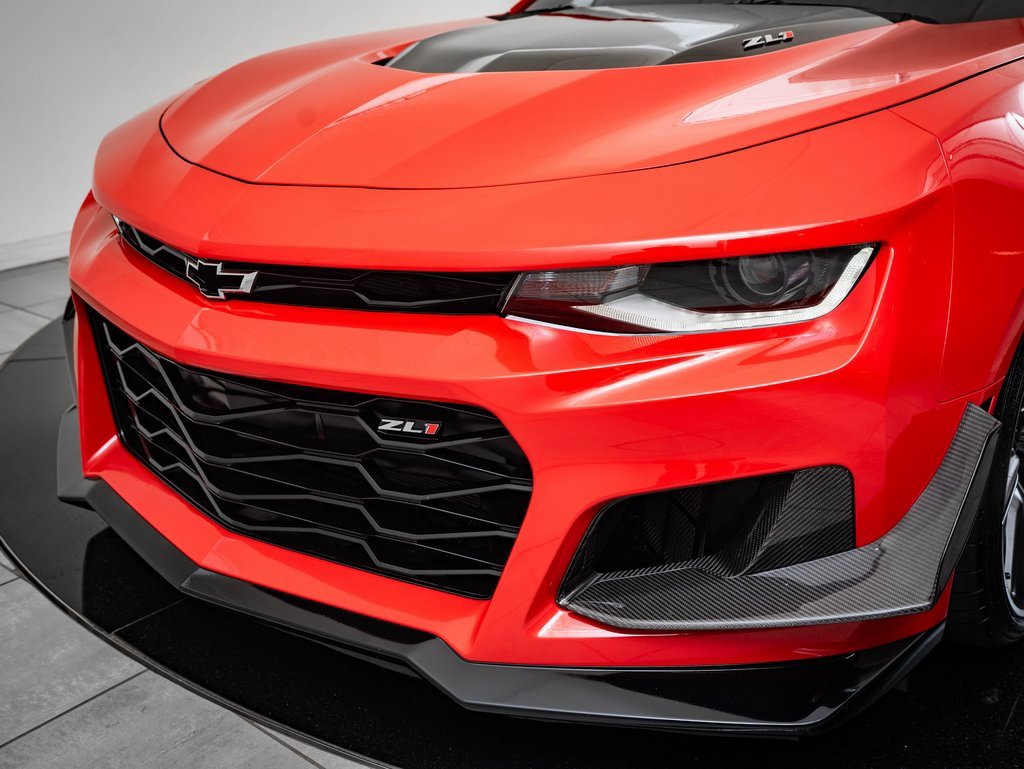 2020 Chevrolet Camaro ZL1 photo 3