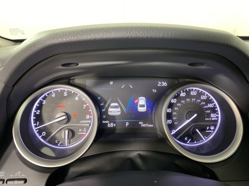2022 Toyota Camry LE photo 23