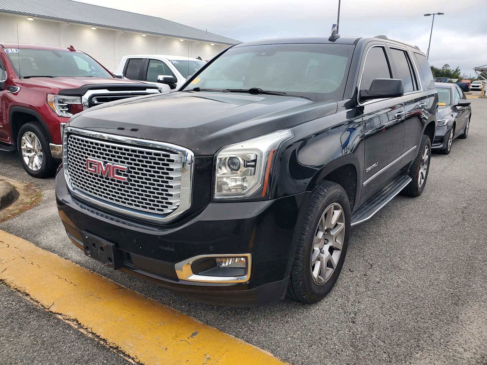 2016 GMC Yukon Denali's photo