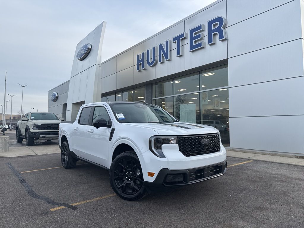 2026 Ford Maverick Lariat's photo