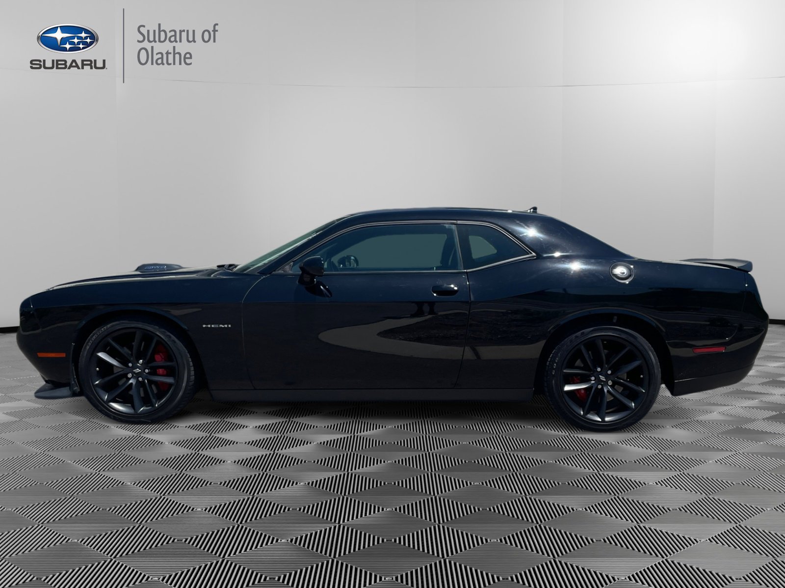 2022 Dodge Challenger R/T Shaker photo 7