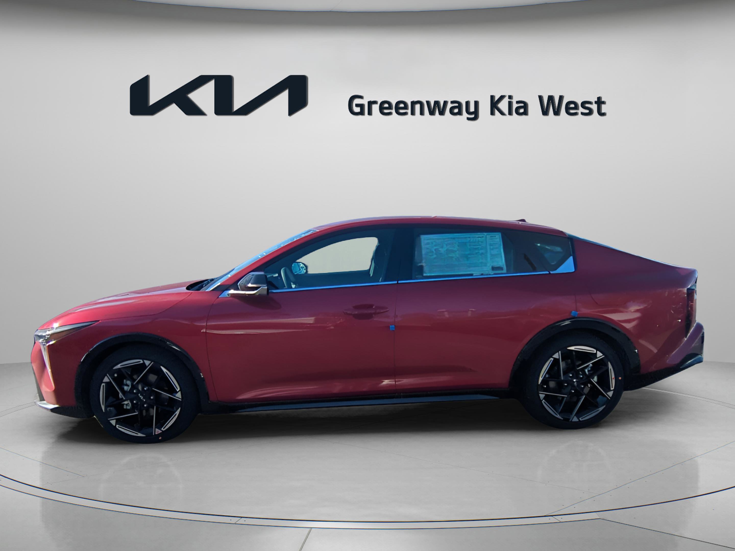 2025 Kia K4 GT-Line photo 4