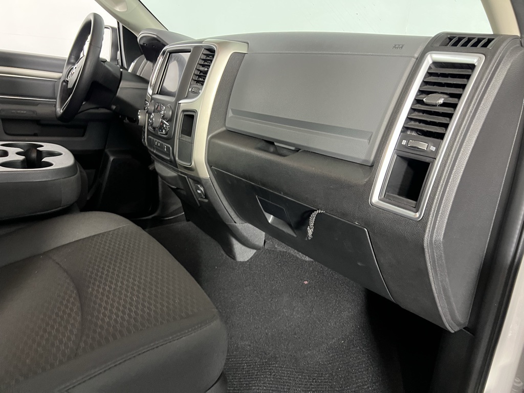 2020 Ram 1500 Classic Warlock photo 25