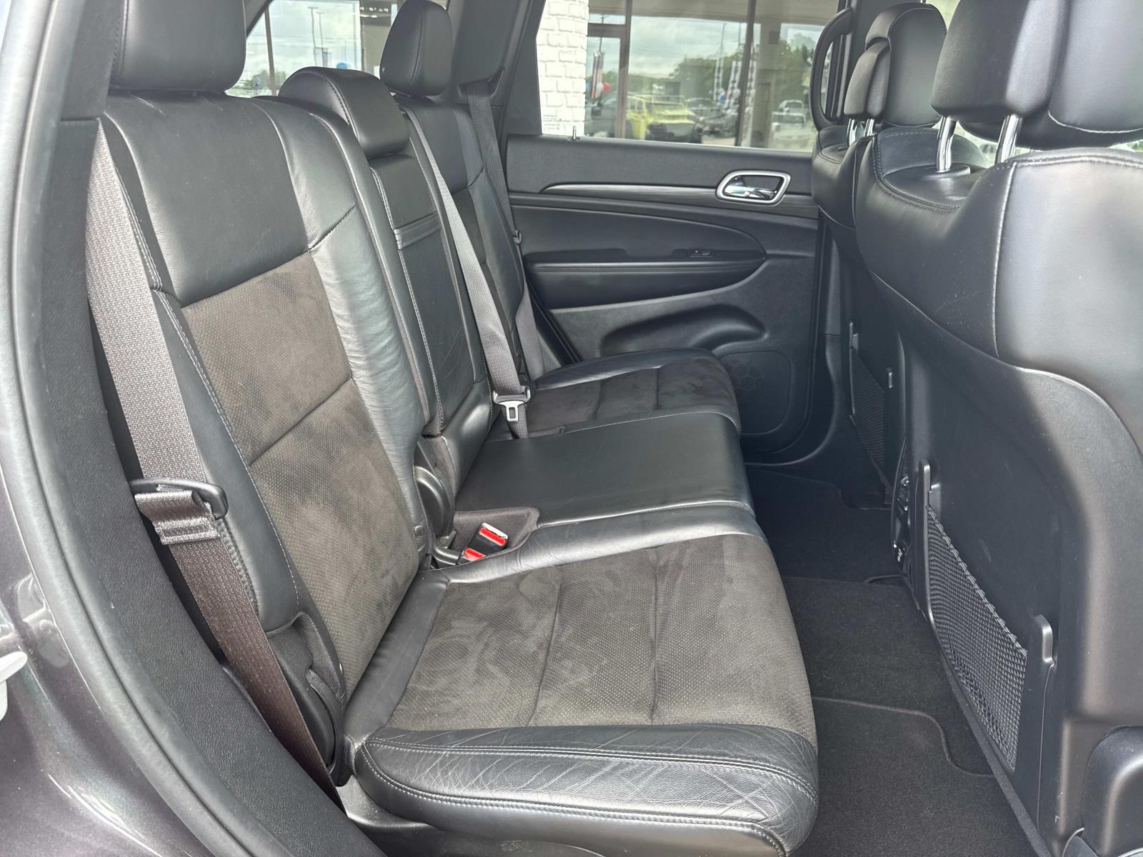 2021 Jeep Grand Cherokee Laredo X photo 8
