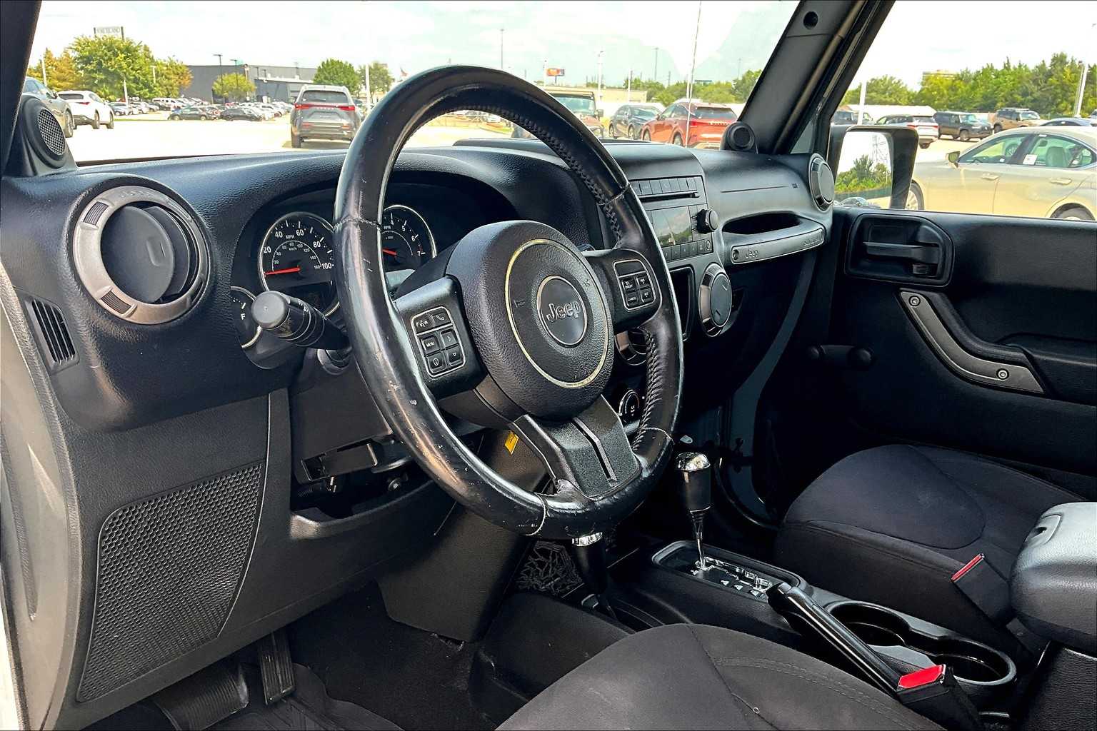 2014 Jeep Wrangler Unlimited Sport photo 15