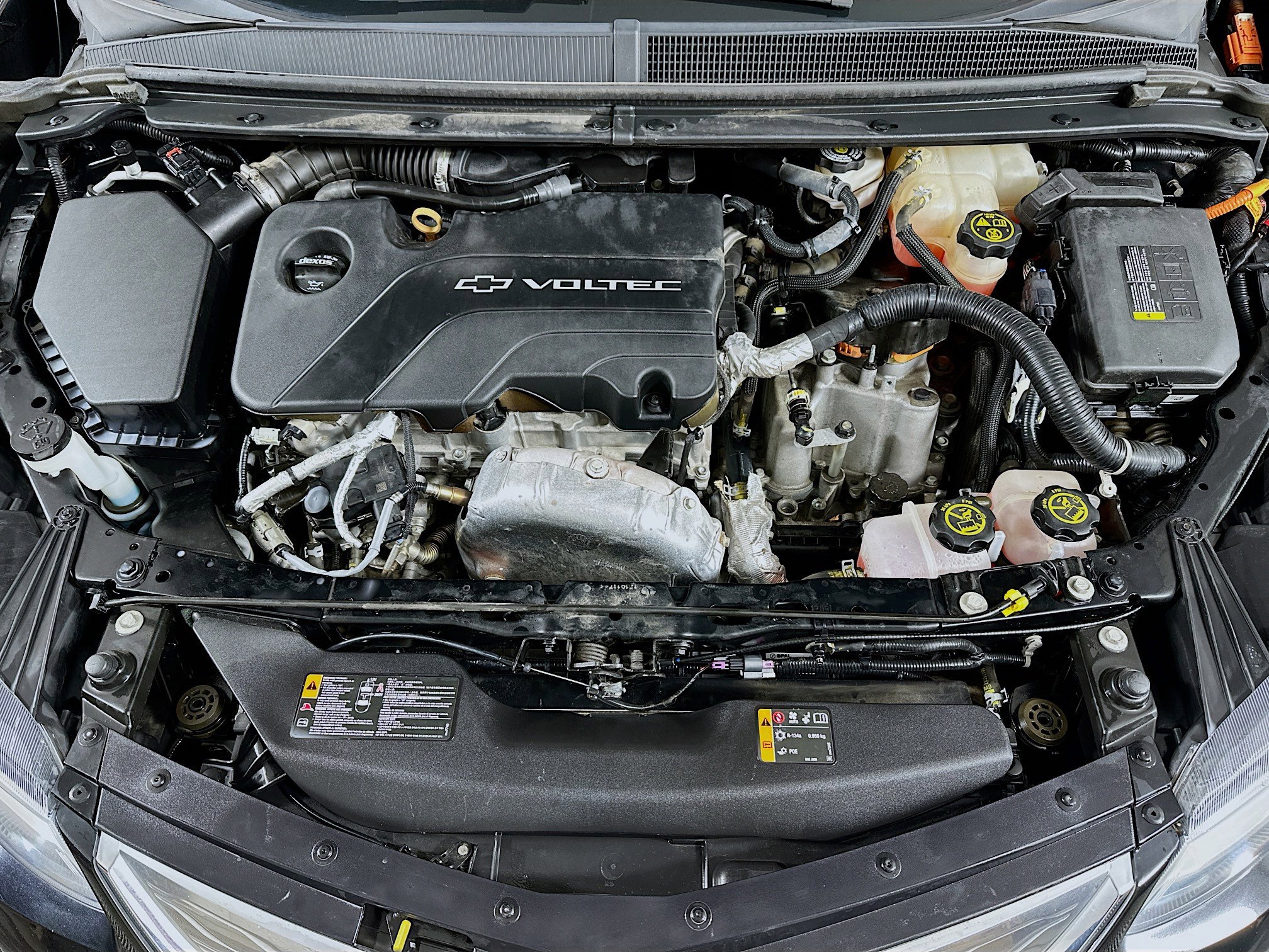 2017 Chevrolet Volt LT photo 27