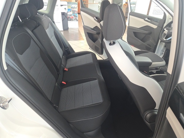 2025 Volkswagen Taos S photo 10