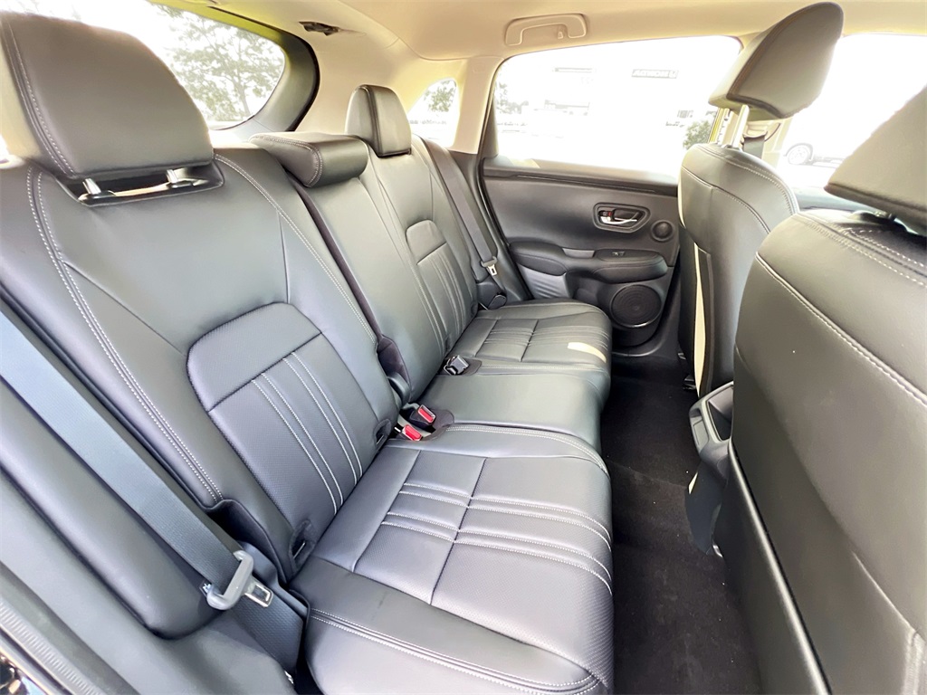 2026 Honda HR-V EX-L photo 26